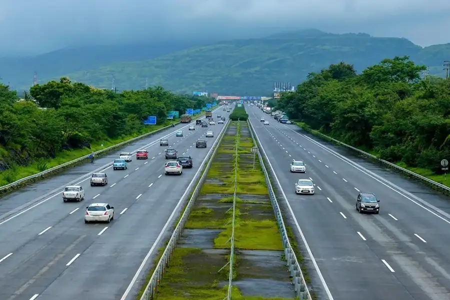 ODC Mumbai Highway 02